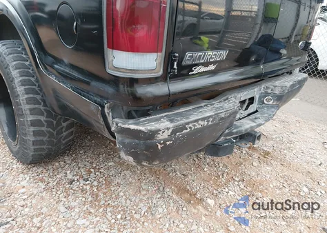 2000 Ford Excursion Limited z USA, uszkodzony, nr VIN 1FMNU42S1YEC35226